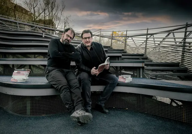 Organisatoren Robert Preis und Niki Schreinlechner veranstalten die zwölfte Ausgabe des Fine Crime Festivals.  | Foto: Niki Schreinlechner | Finecrime