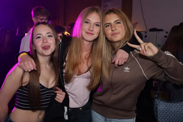 Lorena, Jasmin und Valentina haben gute Laune auf dem Outbreak in Rainbach. | Foto: Markus Bäumler/zema-medien.de