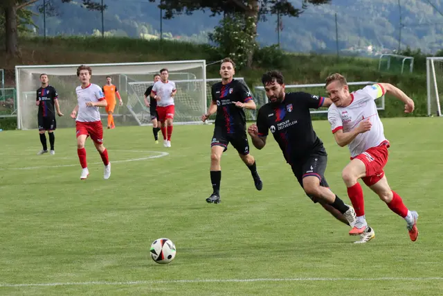 FC Patscherkofel schafft Remis trotz Zweitorerückstand