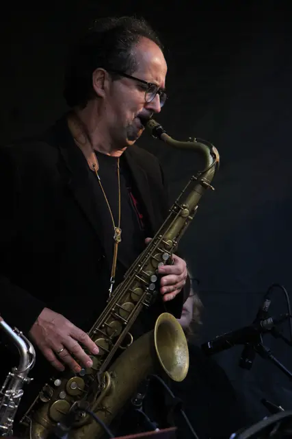 Werner Reiter spielt schon seit einigenJahren bei der Big Band Weiz. | Foto: Josef Hofmüller