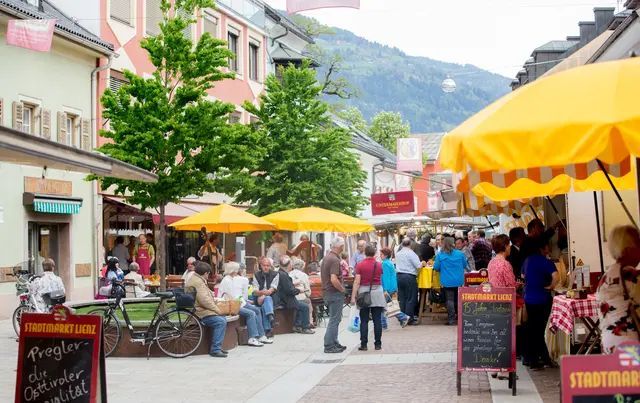 Lienzer Stadtmarkt feiert Marktgeburtstag