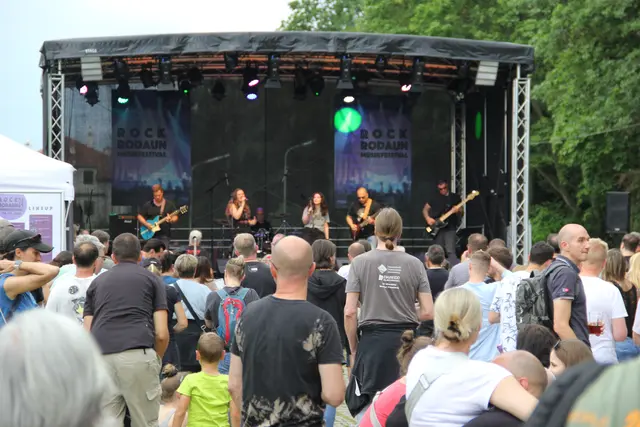 Zwölf Bands sorgen bei "Rock Rodaun" für Stimmung in Liesing