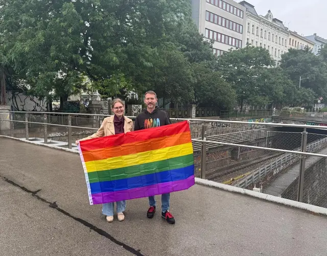 Die Suche nach einem Namen für den Freundschaftssteg dauert an. Nun schlägt Neos vor, ein Zeichen für die LGBTIQ-Community zu setzen. | Foto: Neos Margareten