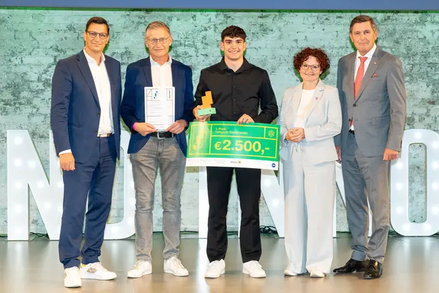 Rieder HTL-Schüler elektrifizieren Milchlogistik