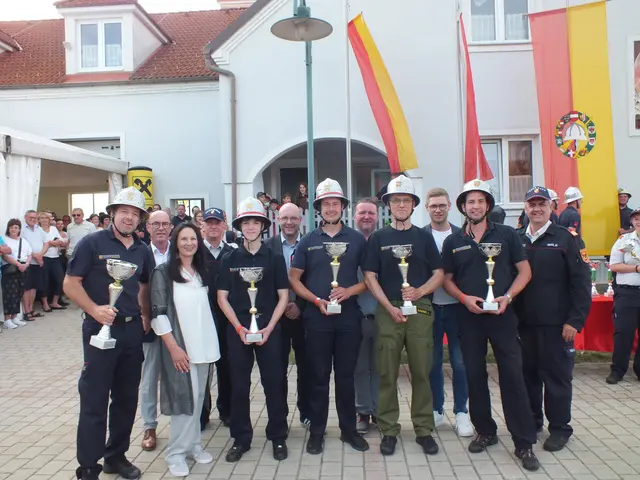 Die Top 5 Bewerbsgruppen in Silber: Frankenau, Markt St. Martin (1), Oberloisdorf und Markt St. Martin (2).  | Foto: Alena Kulman