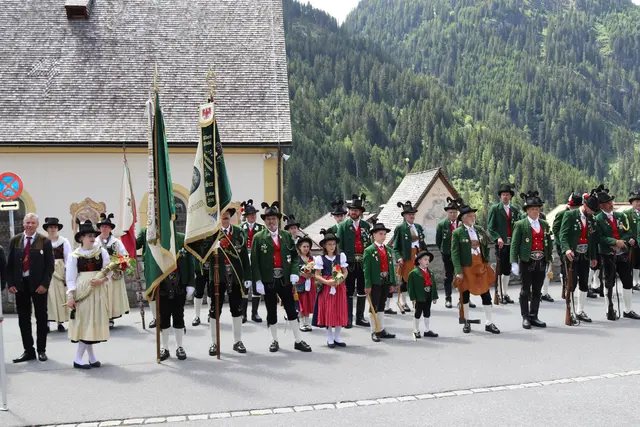 Die Schützenkompanie Kappl.  | Foto: Elisabeth Zangerl