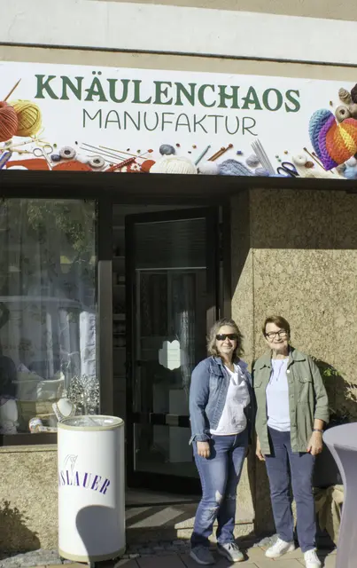 Petra Mrak mit Christa Kratohwil, eine der ersten Gratulanten | Foto: Markus Achleitner
