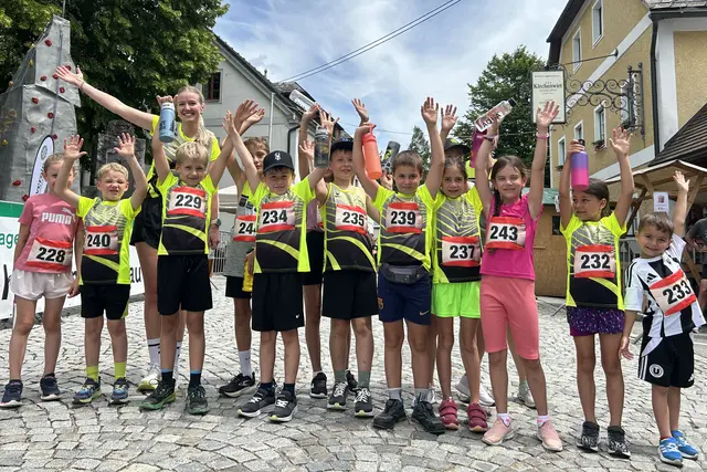 Starker Antritt beim Ortslauf und Wickie-Kindercup in Großra