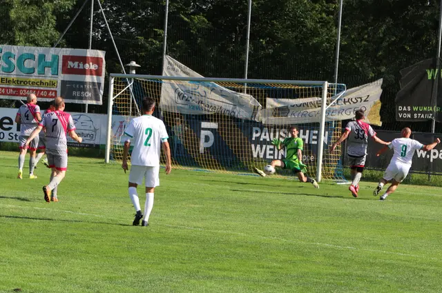 Keeper Monschein in Aktion | Foto: Gerhard Langmann