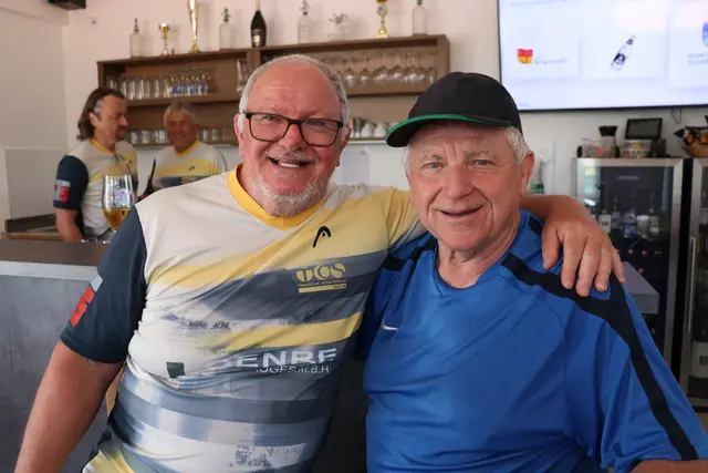 Große Freude beim ASKÖ TC Schattendorf: Das neue Clubhaus wurde offiziell eröffnet. | Foto: Alejandra Ortiz / MeinBezirk