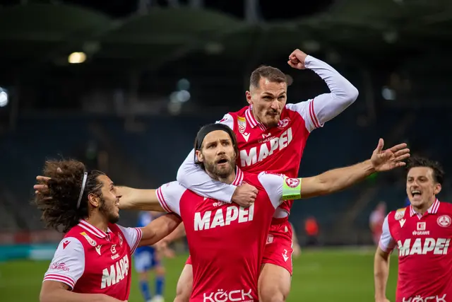 Auch die Trikots von Kapitän Daniel Maderner waren ein Verkaufsschlager.  | Foto: GEPA Pictures