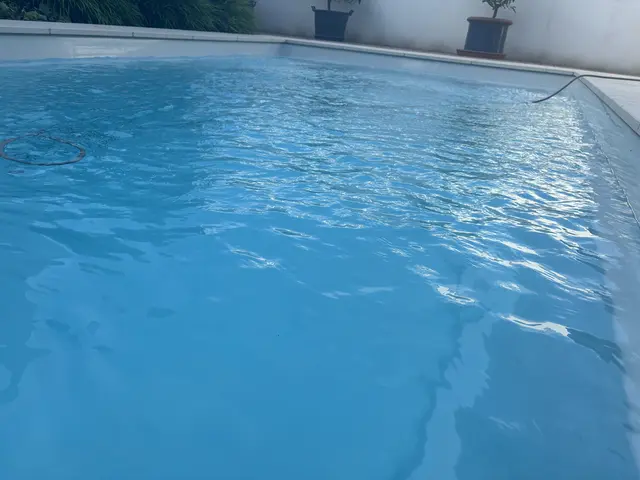 Die Pools im Nordburgenland sind gut gefüllt, Wasserengpässe gibt es deswegen keine.  | Foto: MeinBezirk