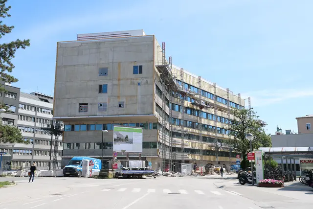 Für die Standorte LKH und CDK wurde ein umfassender Entwicklungsplan erarbeitet. Im Bild der künftige Standort der Inneren Medizin III | Foto: Land Salzburg/Franz Neumayr