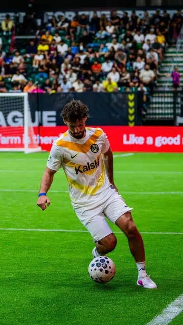 Zettl spielte zuletzt in der Baller League, einem Kleinfeldturnier, in den USA.  | Foto: Zettl