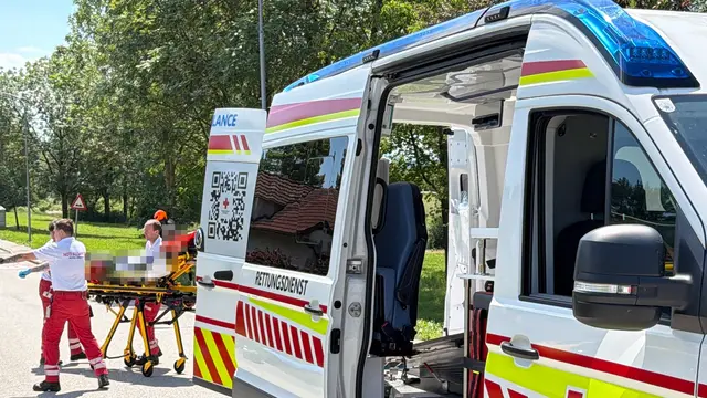Schwerverletzter nach Feuer in Albrechtsberg ins Spital gefl