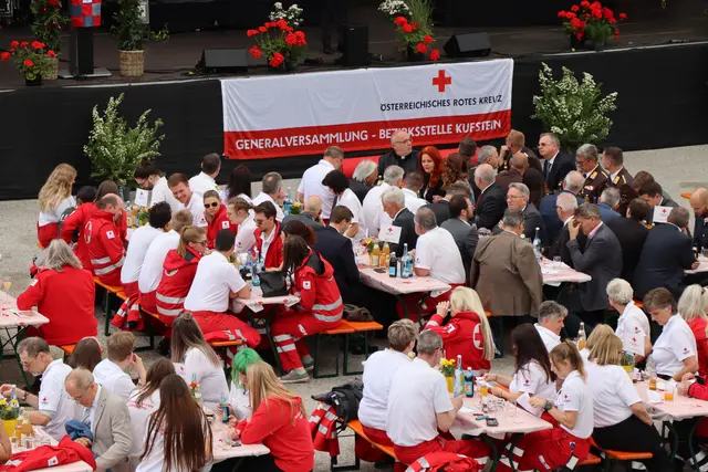 Jubiläumsfeier und Generalversammlung des Roten Kreuzes Kufstein  | Foto: Martina Obertimpfler 