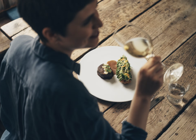 Heimische Qualität am Teller schmeckt man (Symbolbild) | Foto: Niederösterreich Werbung/Ian Ehm