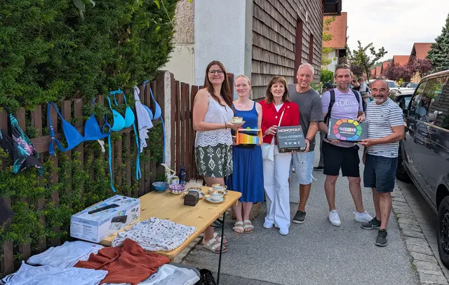 Besucher genossen das sechste Straßenfest in der Kolonie