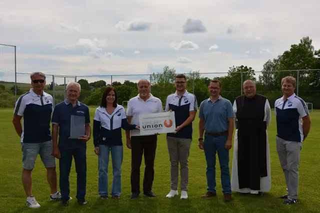 Der neue Trainingsplatz des USV Windigsteig wurde offiziell eröffnet. | Foto: USV Windigsteig