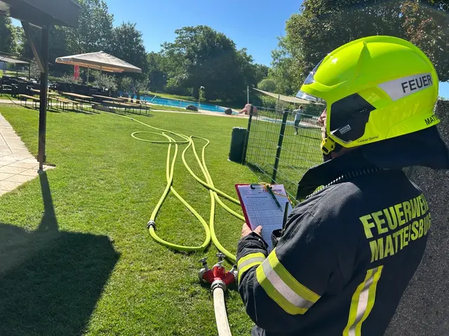 Chlorgas-Austritt im Freibad Loipersbach – Feuerwehr rückt a