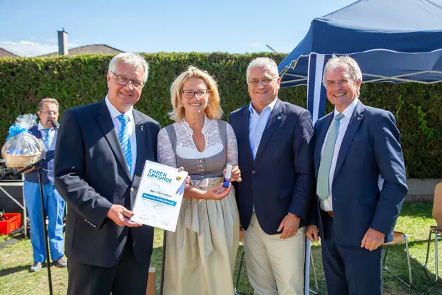Mit einer feierlichen Eröffnung die neue Zweigstelle des Niederösterreichischen Zivilschutzverbandes in Bernhardsthal offiziell ihrer Bestimmung übergeben. | Foto: noezsv