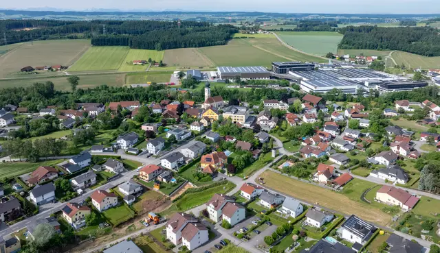 Die Gemeinde Gurten bietet ihren 1.200 Einwohnern eine gute Infrastruktur und zahlreiche Arbeitsplätze.  | Foto: MeinBezirk/Doms; D.fokus