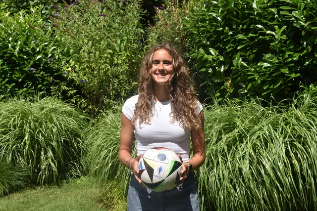 Alina Kerschbaumer aus Oberschützen wechselte von der Vienna zum 1. FC Köln in die deutsche Frauenbundesliga. | Foto: Michael Strini