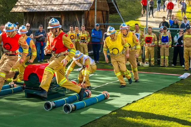 Bewerbsgruppen aus dem gesamten Bundesland Salzburg sowie Gastgruppen zeigten ihr Können in den Disziplinen Bronze und Silber. | Foto: ASBÖ-2 BI Doppler Anton