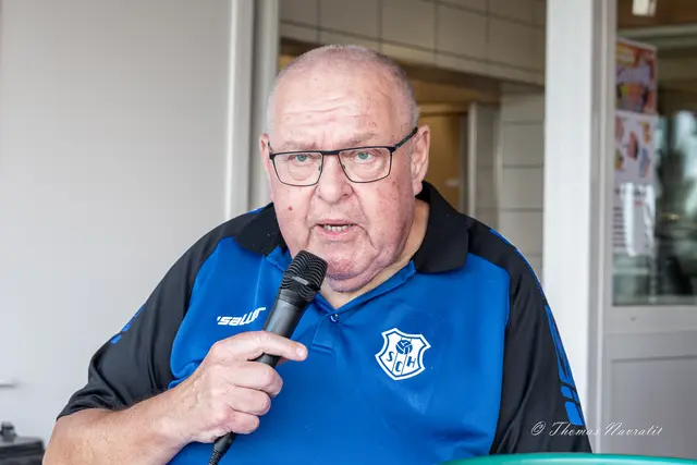 Trotz Spielabsage: 52 Preise und ein Rundflug begeisterten d