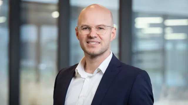 "Der Berufsalltag kostet viel Kraft. Jede zweite Lehrkraft berichtet, dass die Erschöpfung über den Tag deutlich zunimmt", erläutert Christoph Helm der JKU. | Foto: JKU