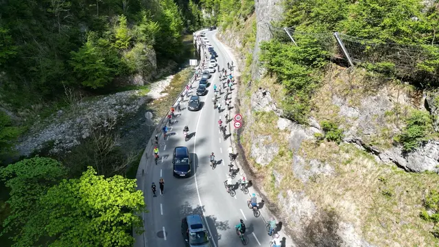 So sah die Protestradfahrt im Mai 2024 aus. Jetzt könnte es eine Lösung für den Eiberg-Radweg geben. | Foto: Richard Aschaber