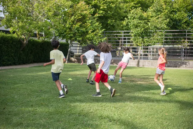 Die Gemeinden Friedberg und Pinggau bieten Kids in den Sommerferien ein abwechslungsreiches Angebot.  | Foto: pexels / Kampus Production