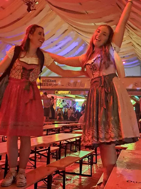 Austauschschülerinnen Maddie und Jeanne. | Foto: privat