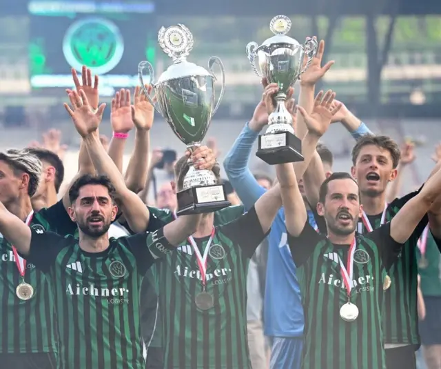 Legendenspiel, Meisterschaftsspiel, Meisterfeier: volles Programm beim FC Wacker Innsbruck im Tivoli zum Saisonabschluss. | Foto: FCW/Schönherr