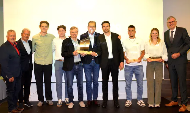 Kitzbühel ehrte Sportler, Wagner, Penkner & Adler jubeln
