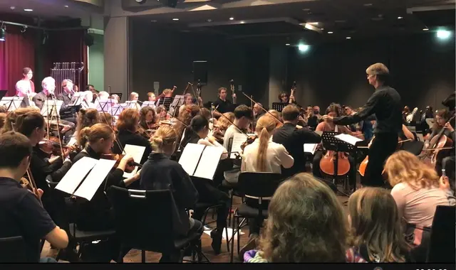 Die städtische MA 13 kündigte die Kooperation mit der MDW und damit auch das Community-Orchester.   | Foto: z.V.g.
