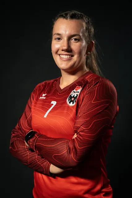 Mit Katharina Gahleitner fährt eine erfahrene Spielerin aus Arnreit zur EM in die Schweiz.  | Foto: Faustball Austria