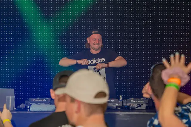 DJ Hoidi ist auch heuer wieder dabei beim Gallierfest in Reichenthal | Foto: CREW8 Evetns