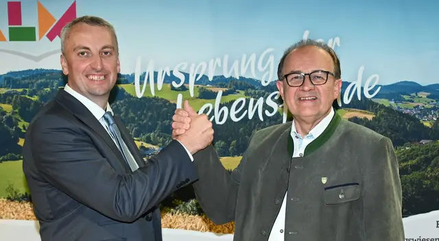 Andreas Derntl folgt Hans Holzmann als Obmann