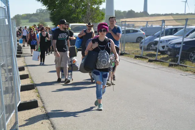 MeinBezirk fasst alle Anreisemöglichkeiten zum Nova Rock für dich zusammen.  | Foto: Charlotte Titz