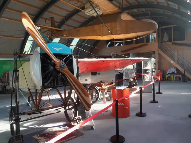 Museumshangar Höfen präsentiert legendäres Flugzeug