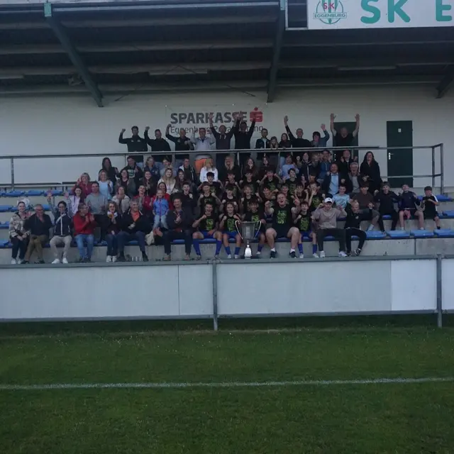 Auch lautstrake Unterstützung auf der Tribüne in Eggenburg gab es. | Foto: SK Eggenburg