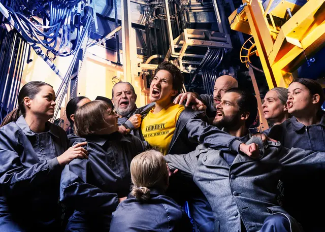 Zwischen Big Brother und Selbstbestimmung: Ab dem 17. Juni sorgt das Stück „Ministerium der Wahrheit“ für ein Spannung. | Foto: Daniela Matejschek