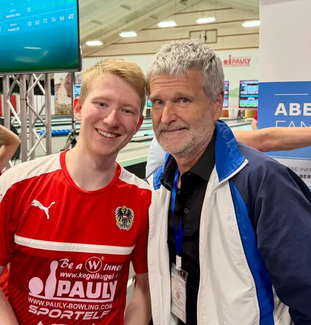 Lukas nach seinen 733 Kegel.