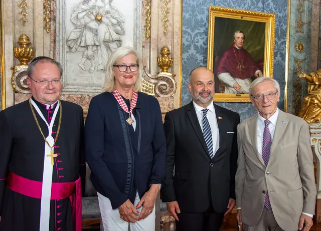 Kroatien ehrt ehemalige Außenministerin Ursula Pla