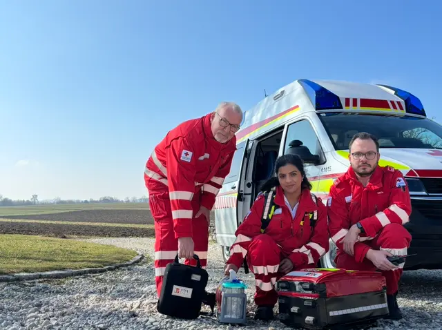 Auch im vergangenen Jahr leisteten die beruflichen und ehrenamtlichen Mitarbeiterinnen und Mitarbeiter des Roten Kreuzes in der Region Wels enormes. | Foto: Braun