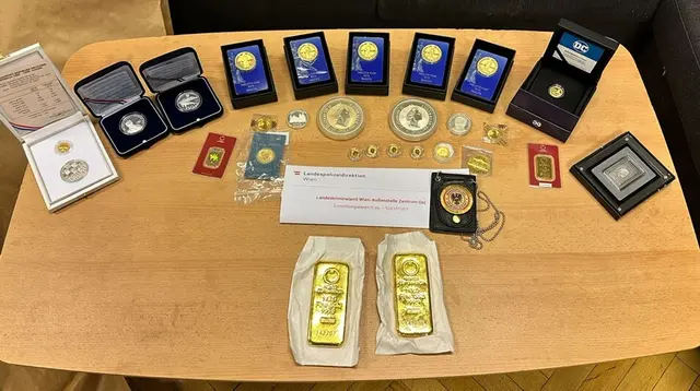 Die Kripo fand 1,4 Millionen Euro in bar, Goldbarren und Wertsachen. | Foto: LPD Wien