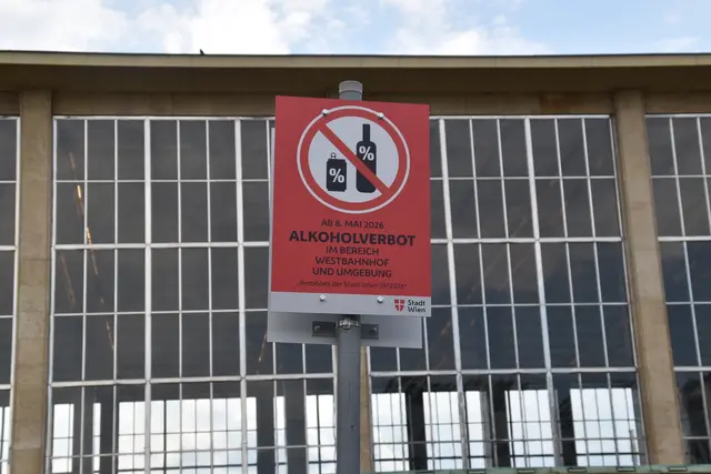 Beim Westbahnhof gilt seit Kurzem ein Alkoholverbot.  | Foto: Patricia Hillinger/MeinBezirk