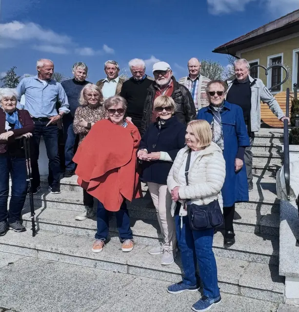 Die Frauen und Männer trafen sich heuer bereits zum 13. Mal zu einem gemeinsamen Schülertreffen. | Foto: Waler Steinbichler