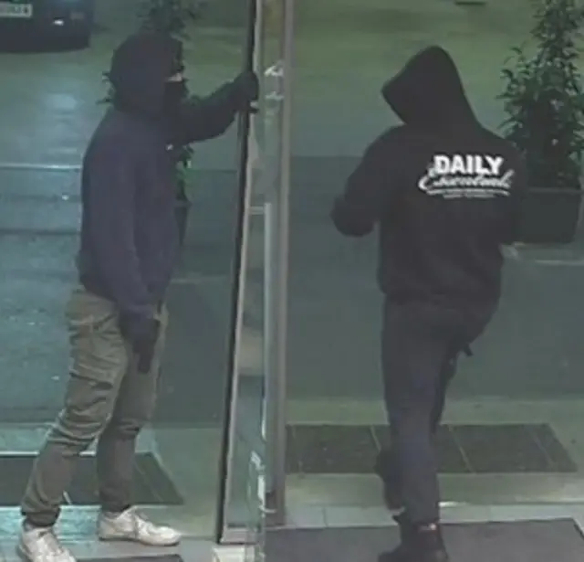 Nach diesen Männern wird gesucht.  | Foto: LPD Wien